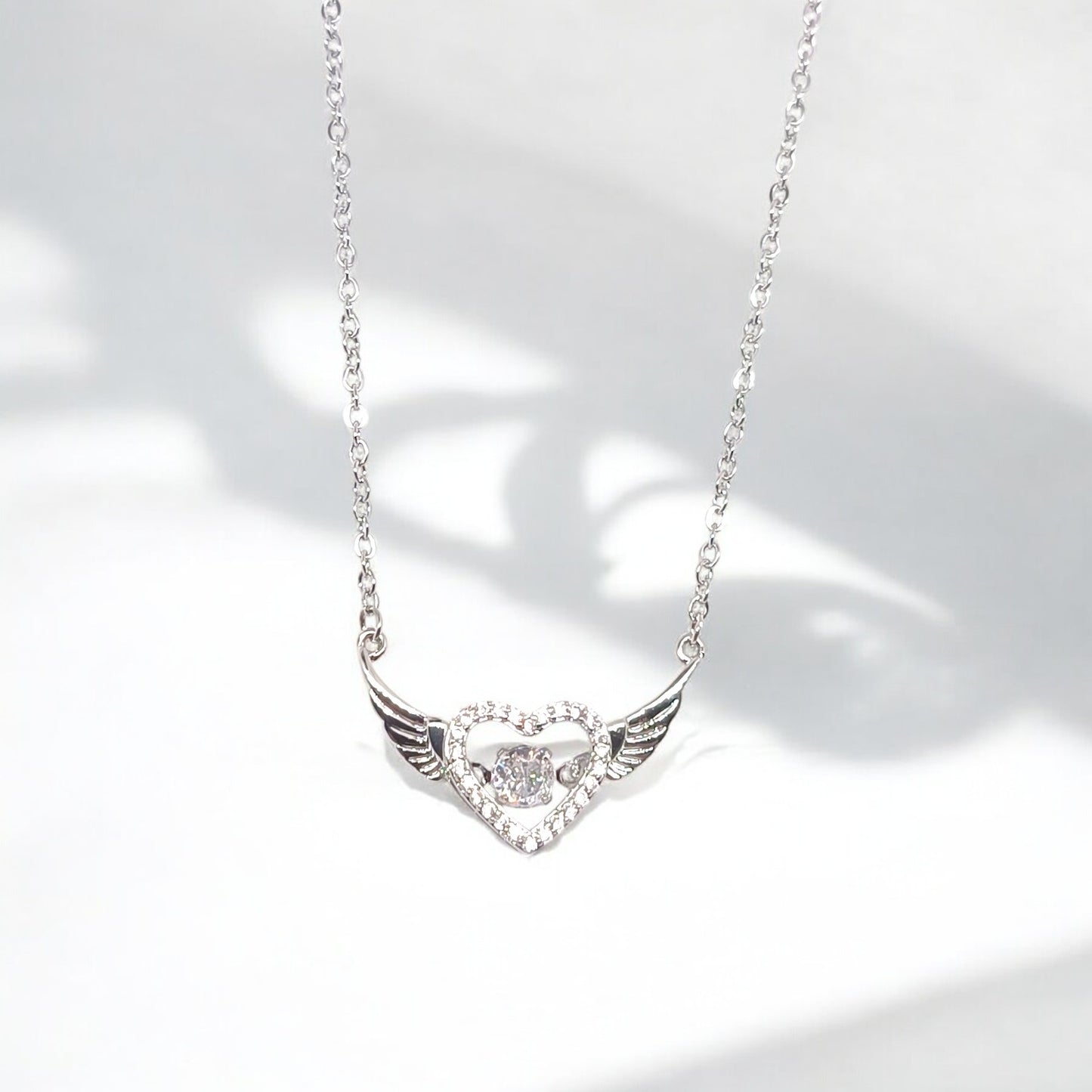 Collana cuore con le ali