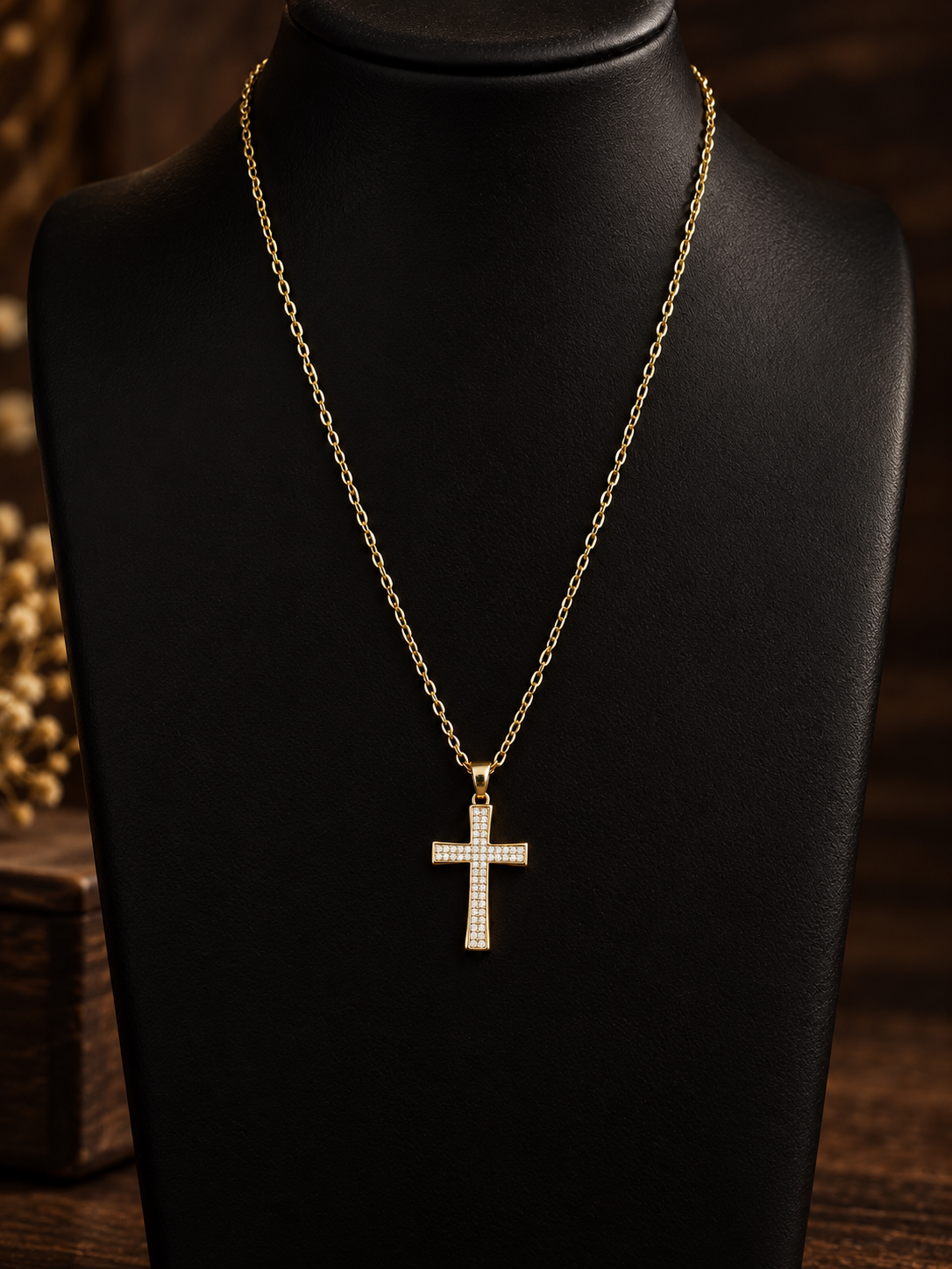 Collana con croce