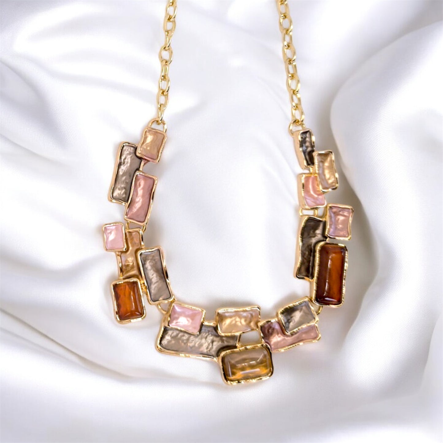 Completo collana e orecchini marrone