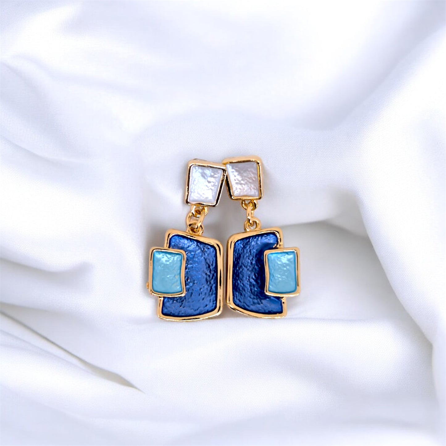 Completo collana e orecchini blu