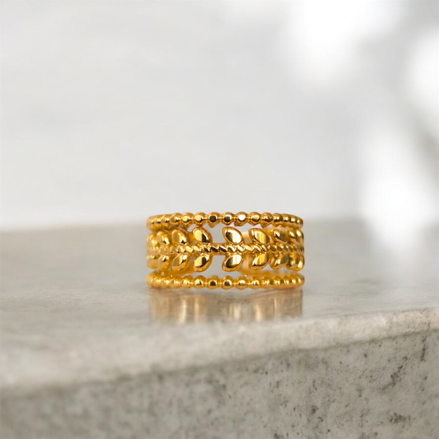 Anello foglie