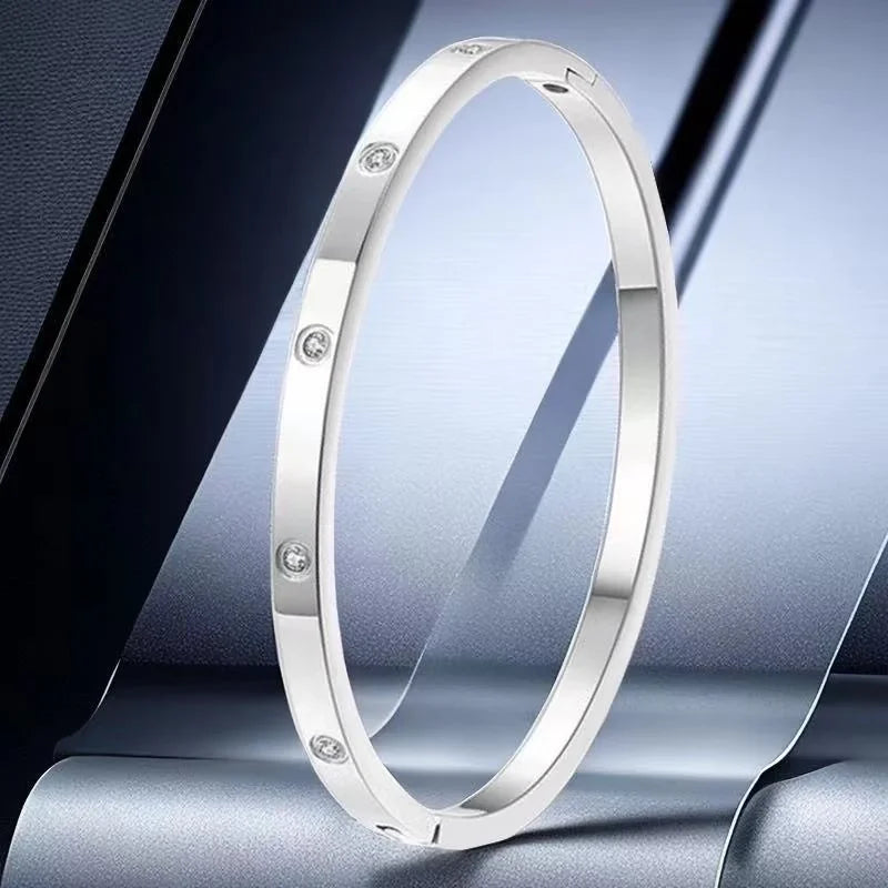 Bracciali rigidi con 10 strass