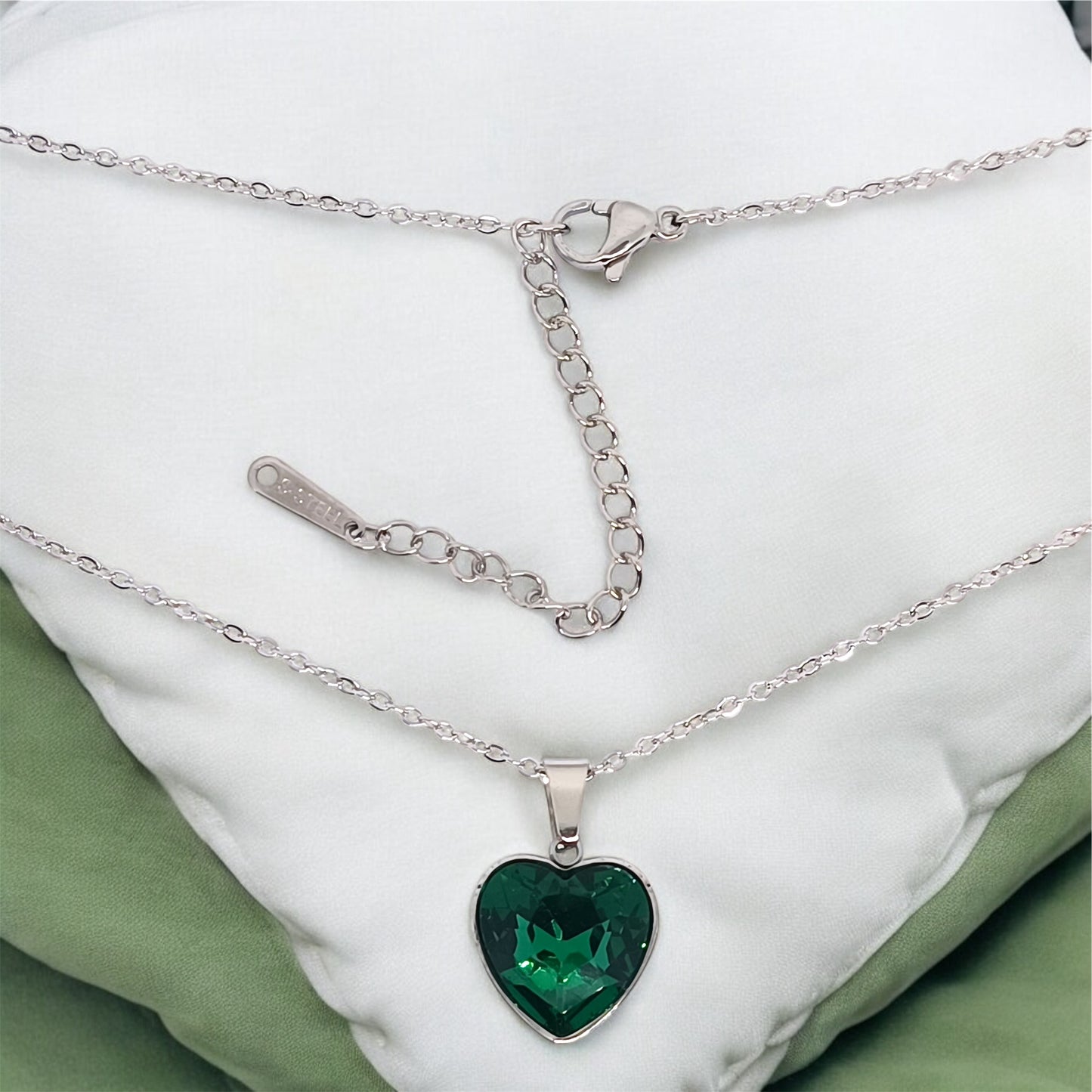 Collana cuore verde