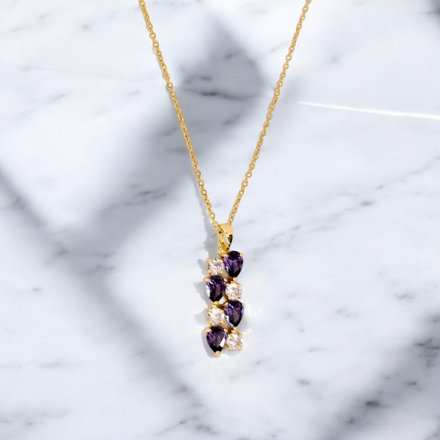 Collana con cristalli viola