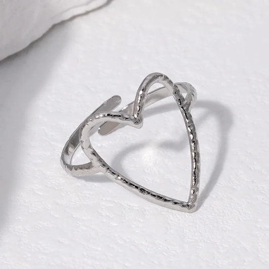 Anello steel cuore grande