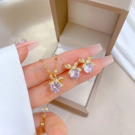 Completo fiocco con strass